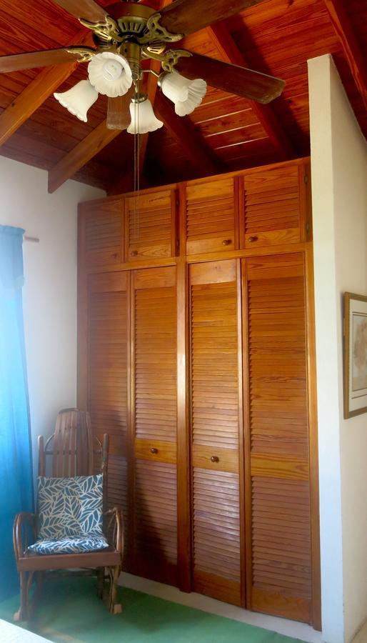 Gemini House Bed & Breakfast Крайст Чърч Екстериор снимка